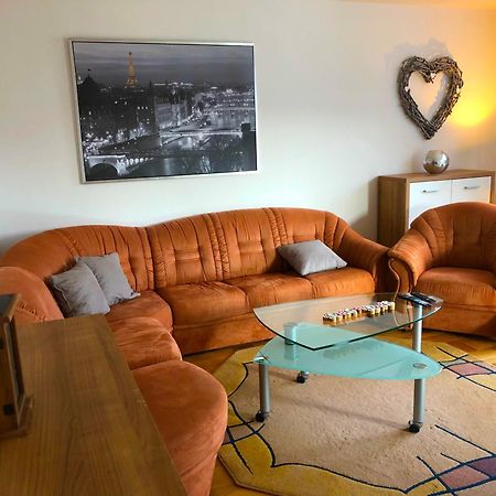 Ferienwohnungen / Ferienhaus Adelsried Kültér fotó