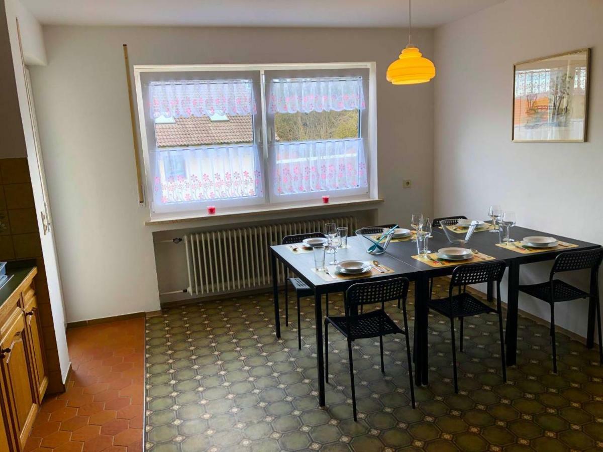 Ferienwohnungen / Ferienhaus Adelsried Kültér fotó