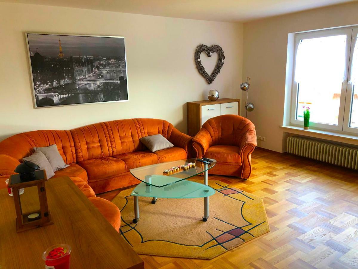 Ferienwohnungen / Ferienhaus Adelsried Kültér fotó